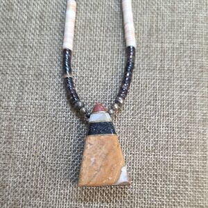 Santo Domingo Heishi Jasper Inlay Triangle Pendant Vintage Necklace